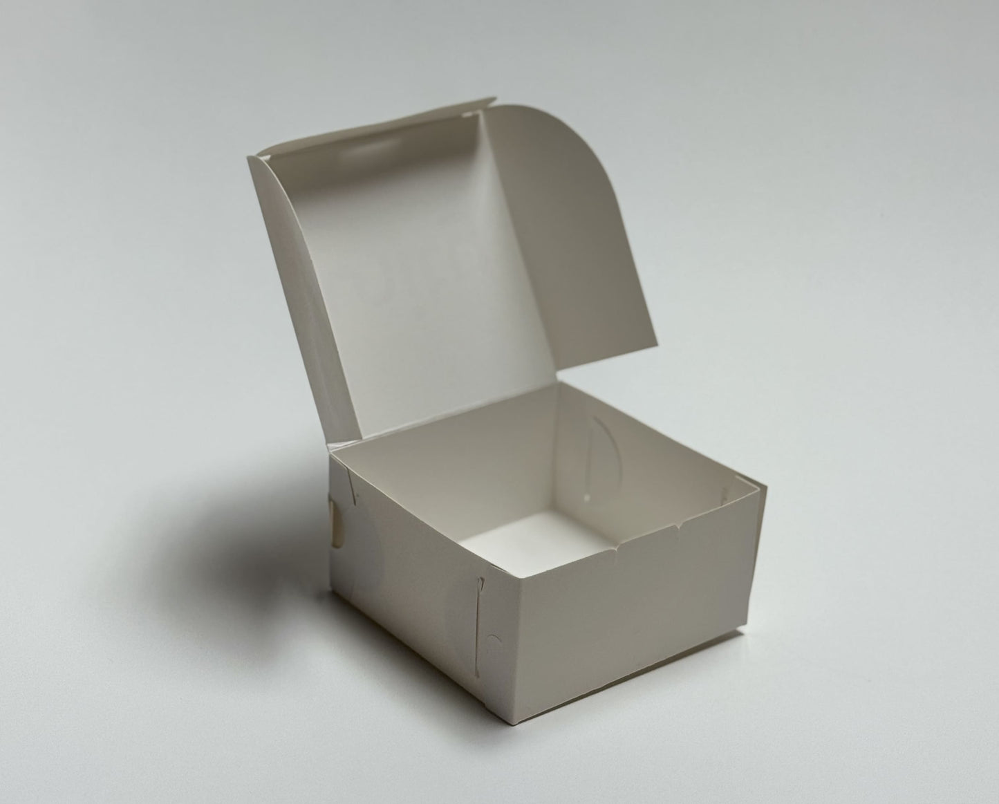 Caja Chica (11.5 x 11.5 x 6 cm)